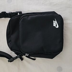 Nike crossbody bag